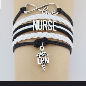 👩‍⚕️👨‍⚕️Super Cute Nurses bracelet in BLACK and WHITE 👩‍⚕️👨‍⚕️